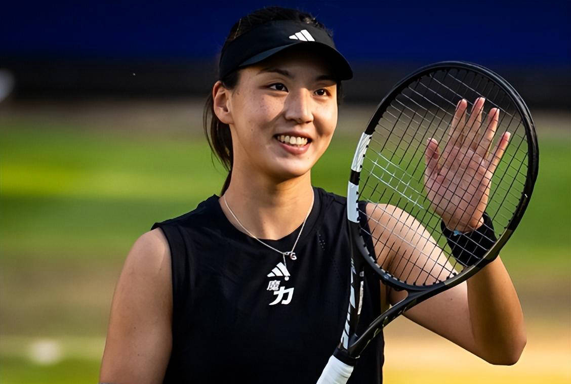 爱游戏正版下载-莎拉波娃连续二十场比赛得分超过刷新纪录，德国队不断突破！